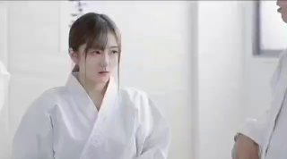 高颜值劲爆身材大二校花日常_上课脱掉内裤玩穴_性感软嫩阴户！